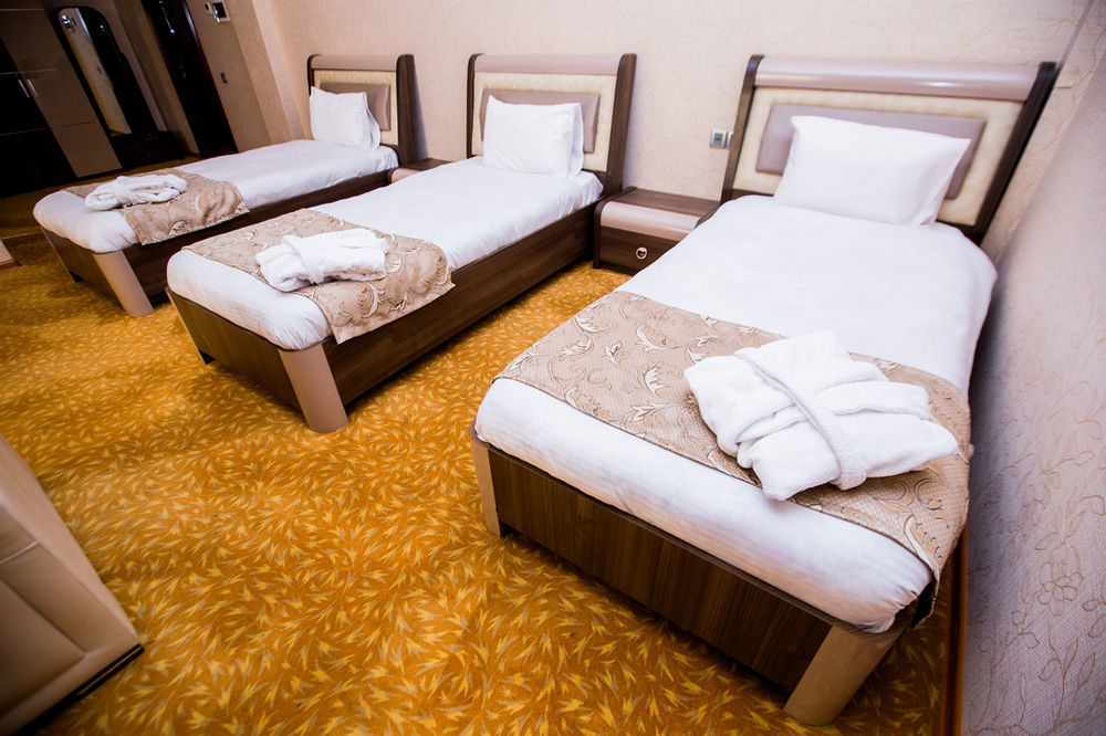 Astola Hotel Баку Экстерьер фото