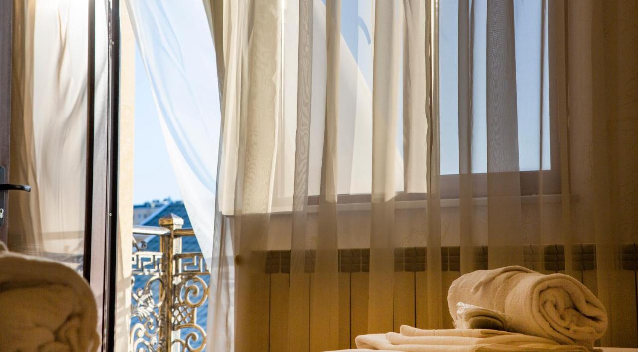 Astola Hotel Баку Экстерьер фото
