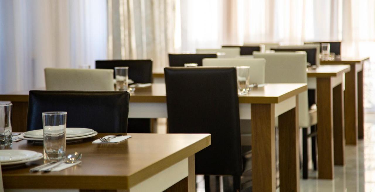 Astola Hotel Баку Экстерьер фото
