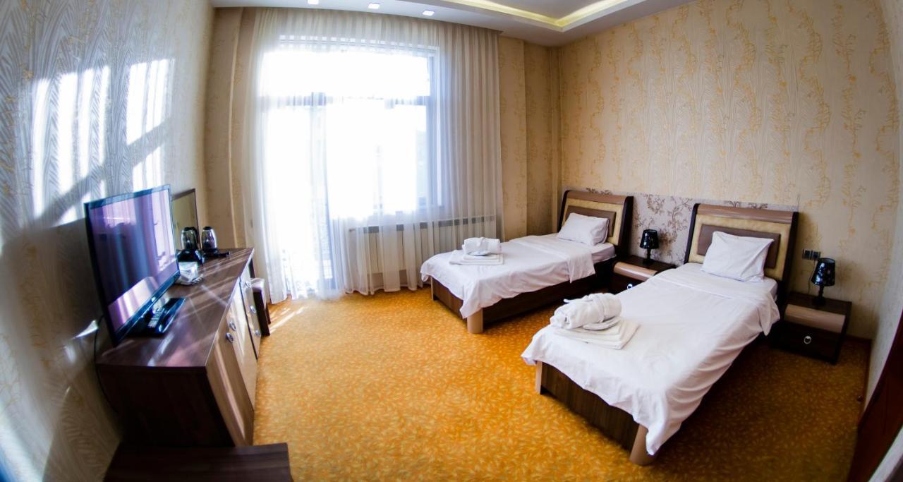 Astola Hotel Баку Экстерьер фото