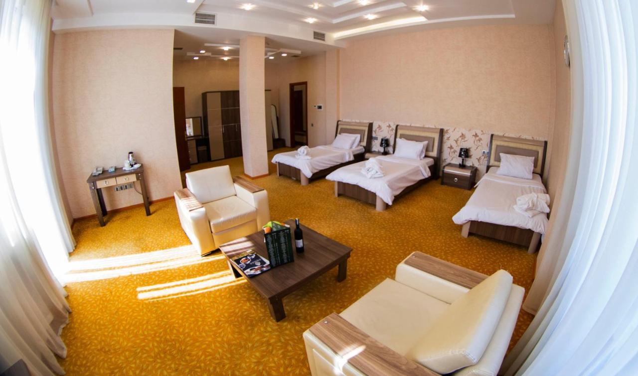 Astola Hotel Баку Экстерьер фото