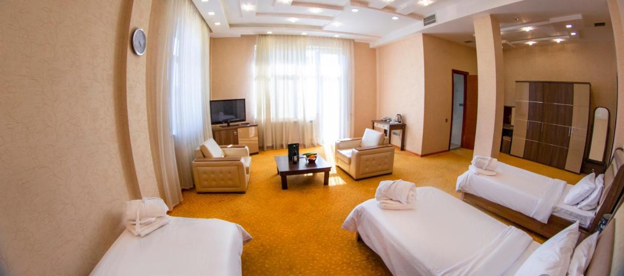 Astola Hotel Баку Экстерьер фото